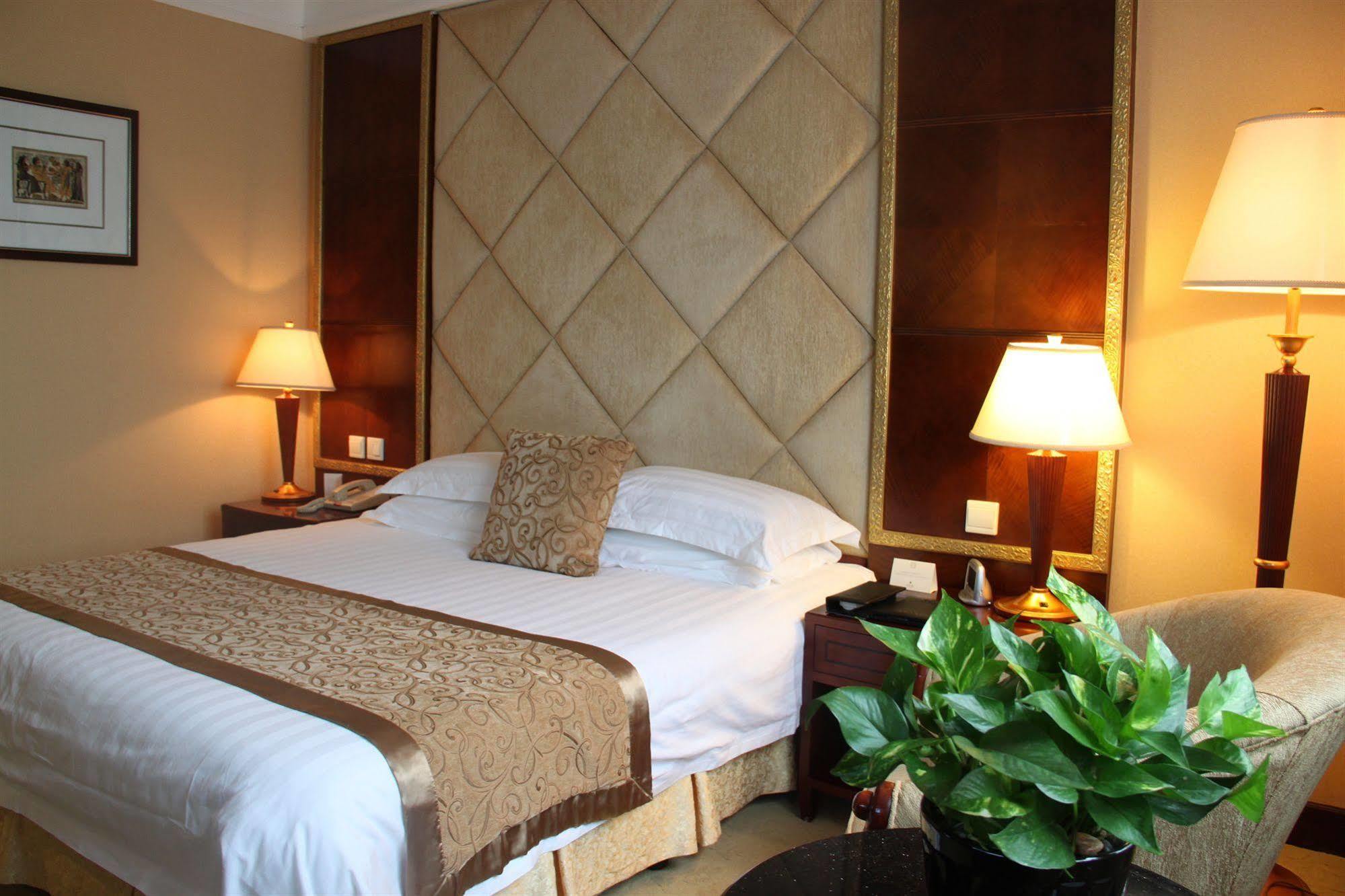 New Century Hotel Taizhou Taizhou  Exterior photo